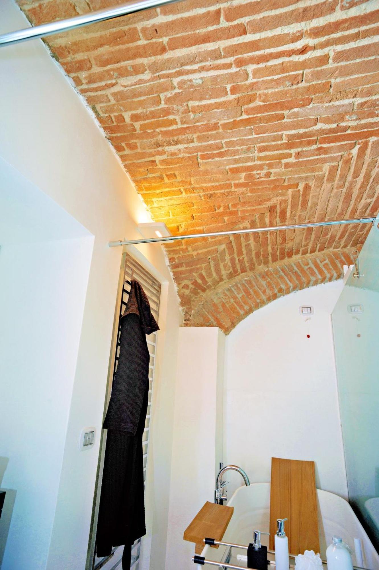 Elegant And Modern Loft In Medieval Bolonia Zewnętrze zdjęcie